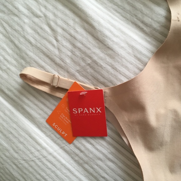 NWT Spanx Bodysuit - Picture 4 of 4